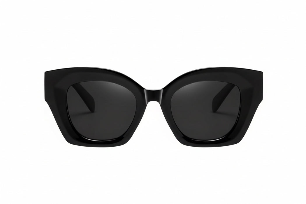 Queen Mariam in Black